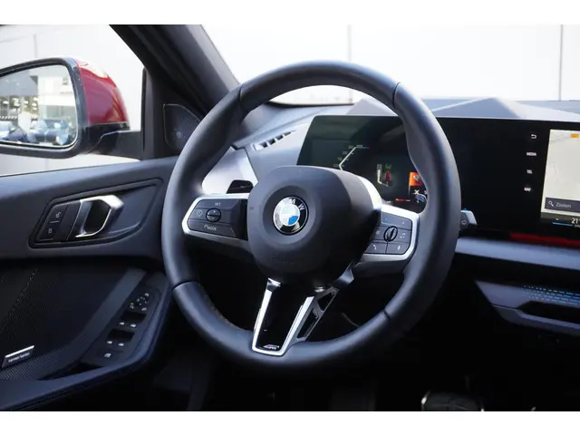 BMW 1 Serie 120 2026 Benzine 25