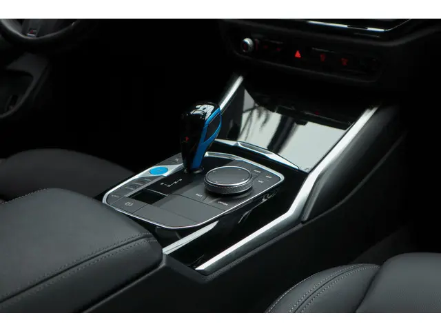 BMW i4 eDrive40 84 kWh M-pakket 2022 Elektrisch 32