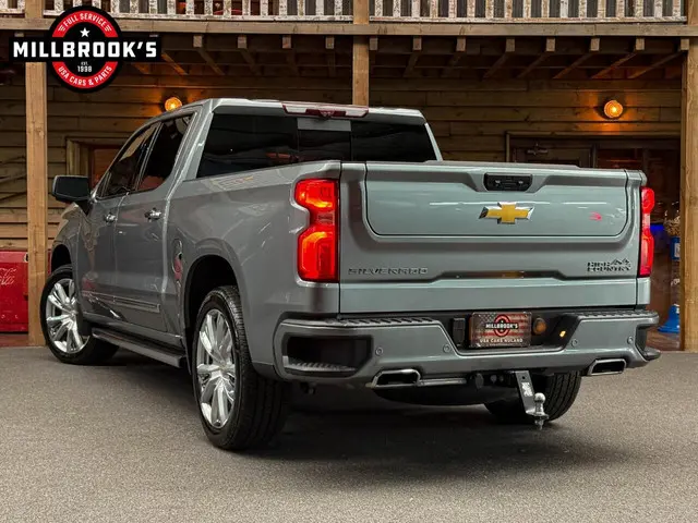 Chevrolet Silverado High Country 2024 LPG/Gas 4
