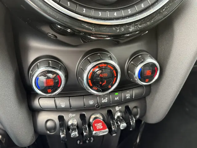 MINI Cooper Mini 1.5 Chili Business 2015 Benzine 15