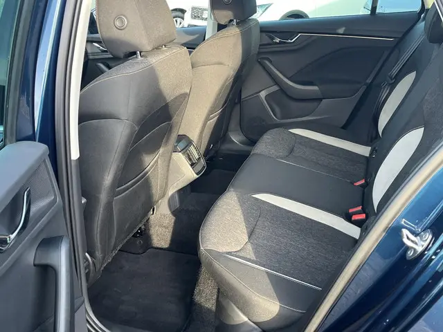 Škoda Kamiq 1.0 TSi DSG Style 2021 Benzine 12