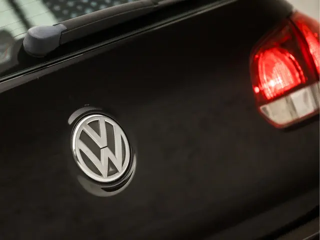 Volkswagen Golf 1.2 TSI Sportline 2012 Benzine 23