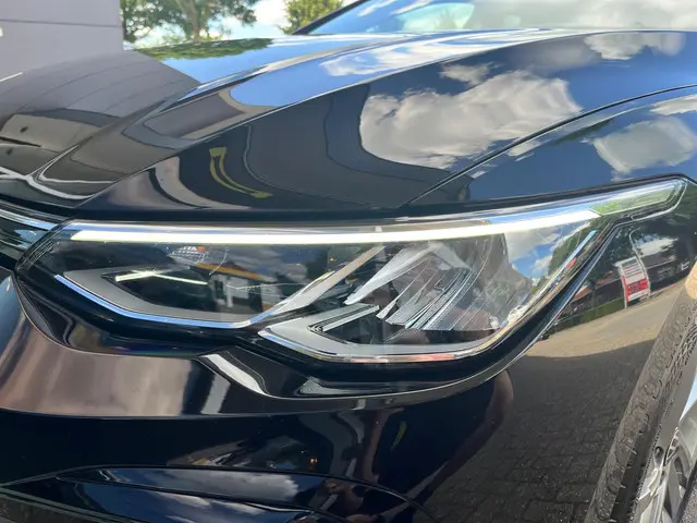 Volkswagen Golf 1.5 eTSI Style 2021 Hybride Benzine 23