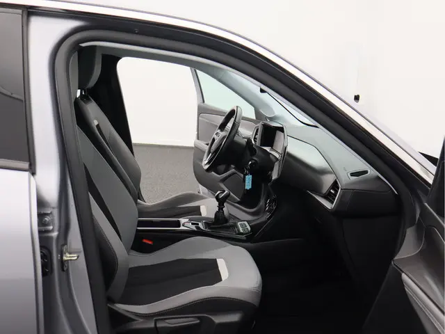 Opel Mokka 1.2 Elegance/ lage km/ zeer mooi! 2021 Benzine 21