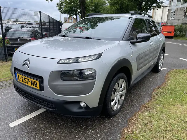 Citroën C4 Cactus 1.2 VTi Business 2014 Benzine 3