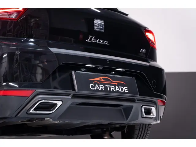 SEAT Ibiza Hatchback FR 1.5 Zwart Pano 2025 Benzine 13
