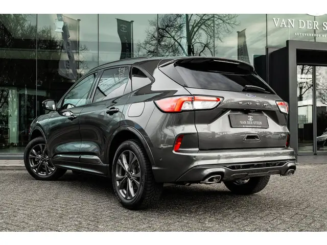 Ford Kuga 2.5 PHEV ST-Line 2022 Hybride Benzine 29