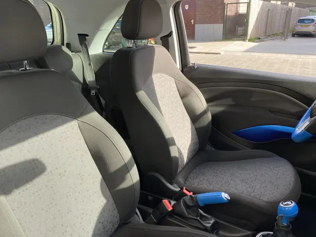 Opel ADAM 1.2 2016 Benzine 7