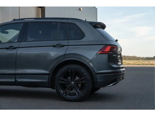 Volkswagen Tiguan 2.0 TSI 4Motion | 3X R-Line 2019 Benzine 5