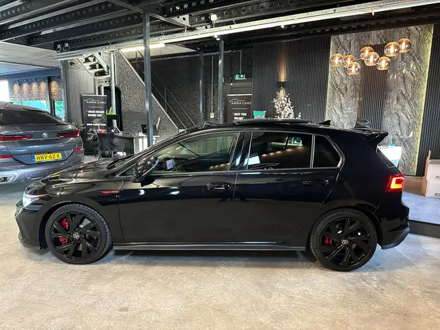 Volkswagen Golf 2.0 TSI GTI|PANO|BOMVOL! 2021 Benzine 8