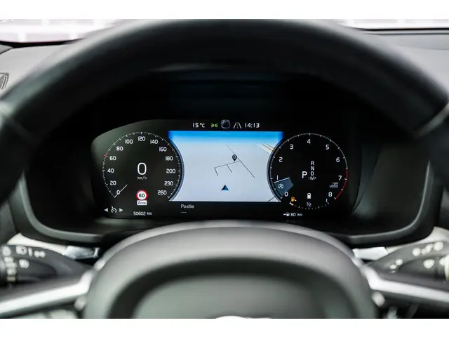 Volvo V60 2.0 B3 Plus Dark 2022 Benzine