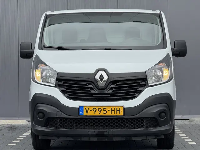 Renault Trafic 1.6 dCi T27 L1H1 Comfort 2017 Diesel 17