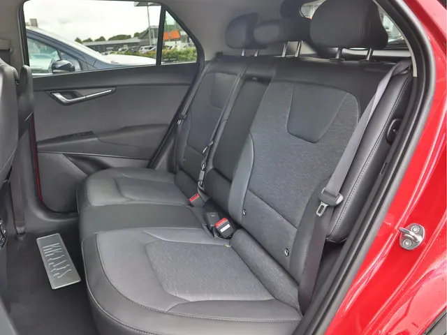 Kia Niro EV ExecutiveLine 64.8 kWh 2023 Elektrisch 25