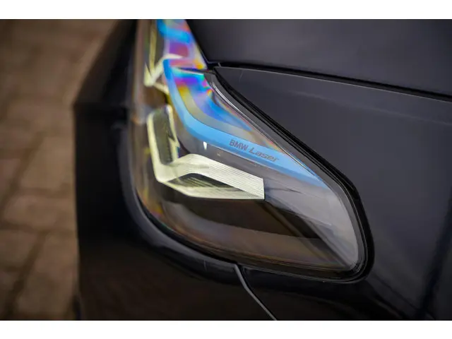 BMW 5 Serie Touring 530e 2022 Hybride Benzine 43
