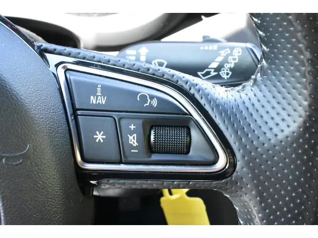 Audi A1 Sportback 1.2 TFSI Pro Line S 2012 Benzine 21