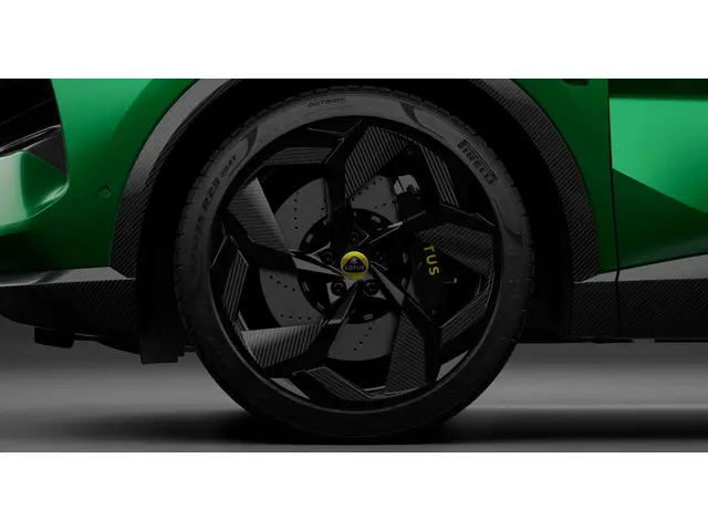 Lotus Eletre R 112kWh/906pk 2024 Elektrisch 8