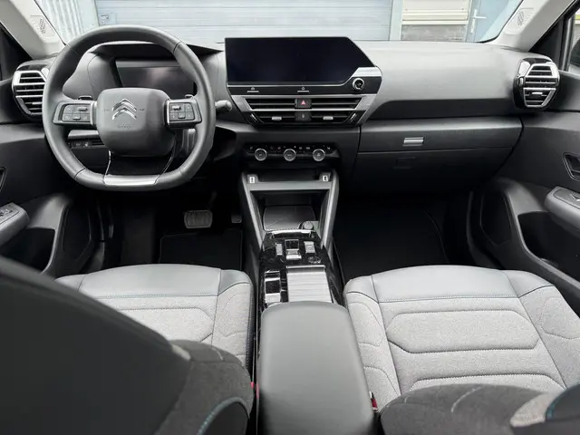 Citroën C4 1.2 Puretech Plus 2024 Benzine 11