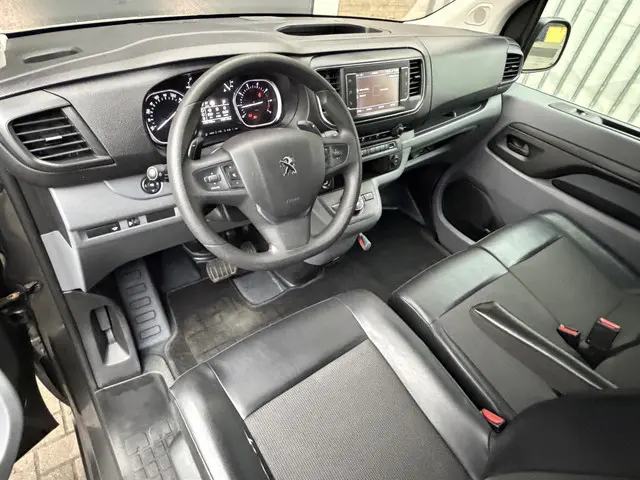 Peugeot Expert 2.0 BlueHDI 180 AUTOMAAT 2020 Diesel 2