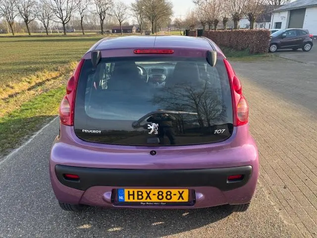 Peugeot 107 3