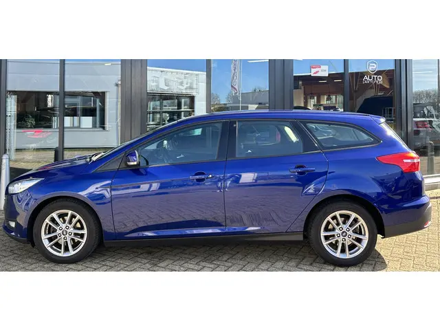 Ford Focus Wagon 1.0 Lease Edition 2017 Benzine 6