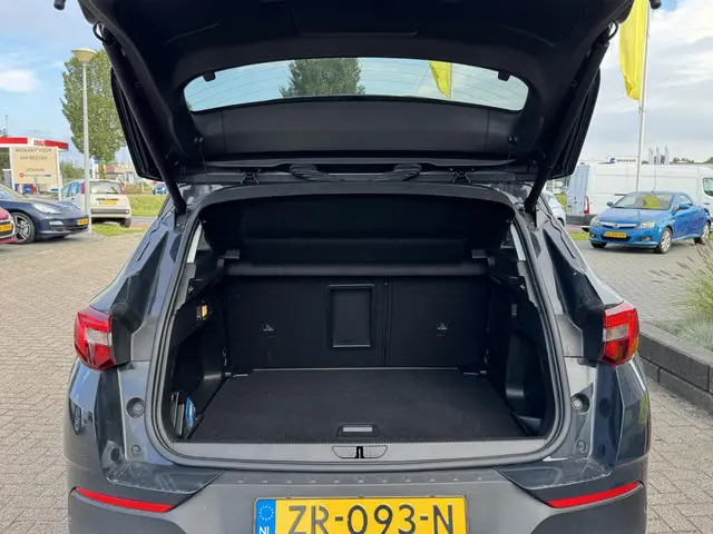 Opel Grandland X 1.2 Turbo Innovation 2019 Benzine 4