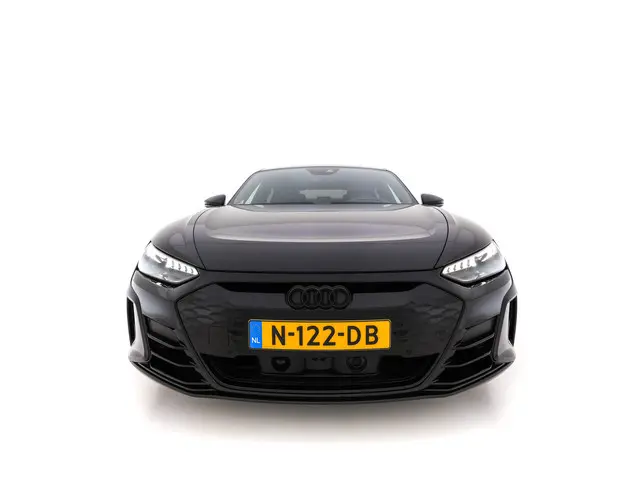 Audi e-tron GT 2