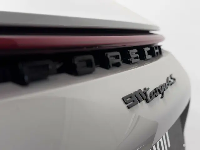 Porsche 911 Cabrio 911 Targa 4 S 2021 Benzine 14