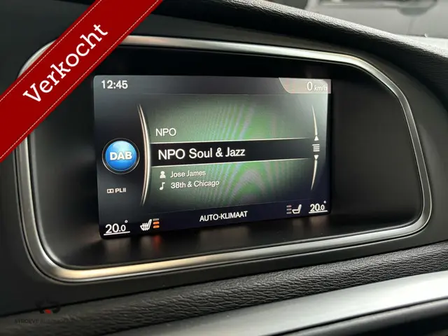 Volvo V40 Cross Country 1.5 T3 Polar+ Luxury 2019 Benzine 36