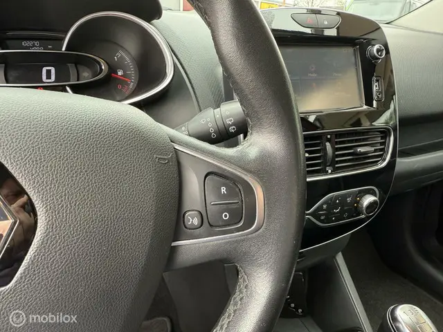 Renault Clio 0.9 TCe Life 2017 Benzine 18
