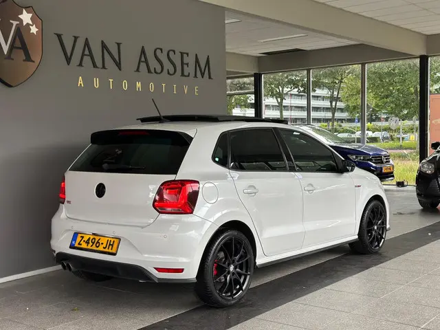 Volkswagen Polo 1.8 TSI GTI|DSG|PANO|192PK 2016 Benzine 4