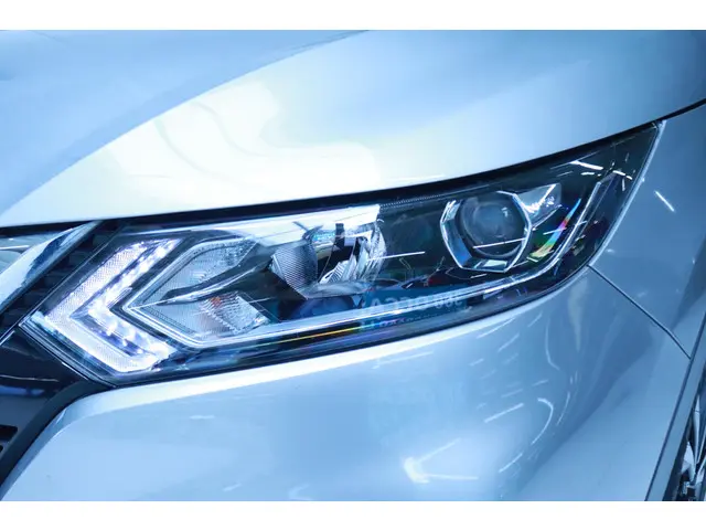 Nissan QASHQAI 1.3 DIG-T Design Edition 2021 Benzine 25