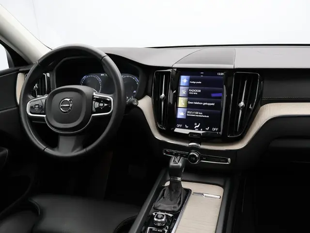 Volvo XC60 3