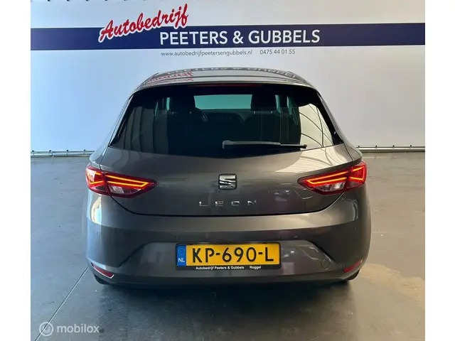 SEAT Leon 1.0 EcoTSI Style Business Intense 2017 Benzine 4