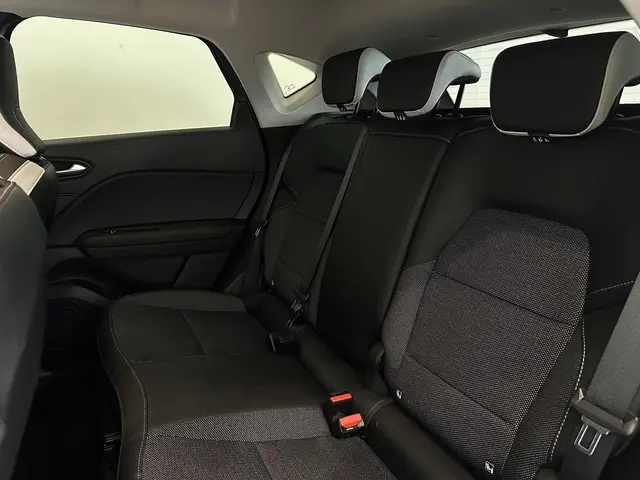 Renault Captur 1.0 TCe 90 Techno 2023 Benzine 8