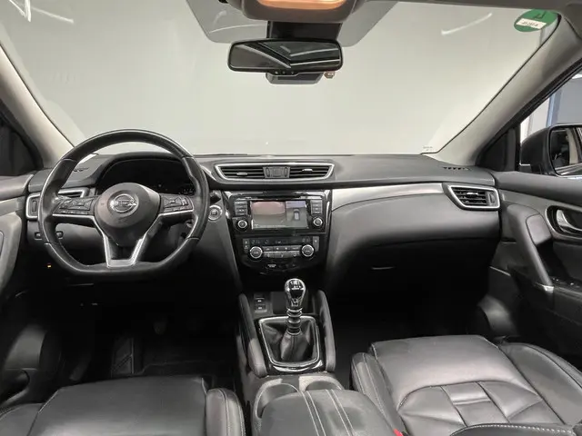 Nissan QASHQAI 1.3 DIG-T Premium Edition 2021 Benzine 3