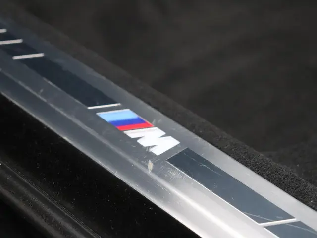 BMW 7 Serie 750e xDrive 2023 Hybride Benzine 41