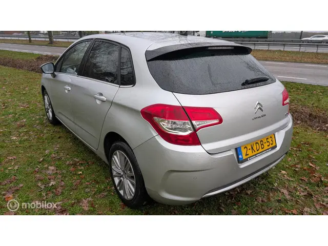 Citroën C4 1.4 VTi Collection 2013 Benzine 4