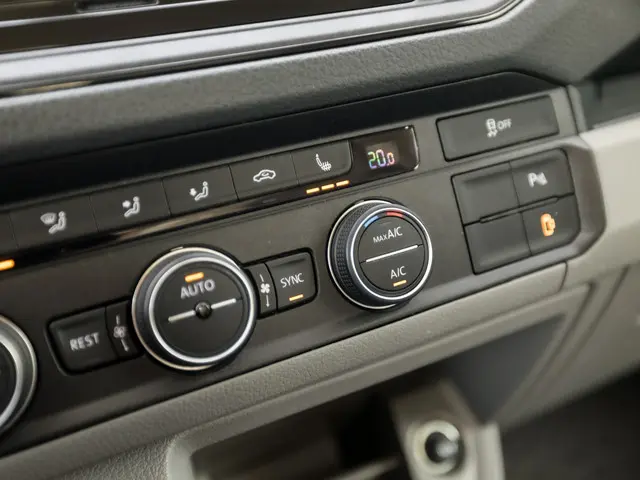 Volkswagen California Crafter Grand XXL 2022 Diesel 19