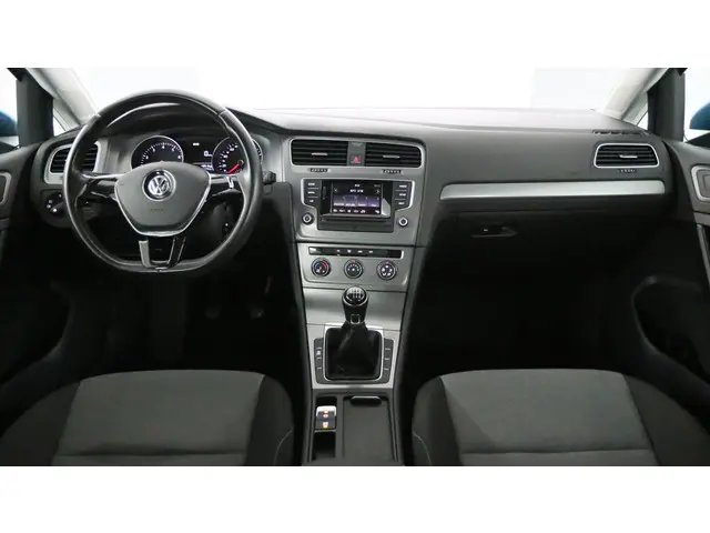 Volkswagen Golf 1.0 TSI 115pk Edition 2017 Benzine 33