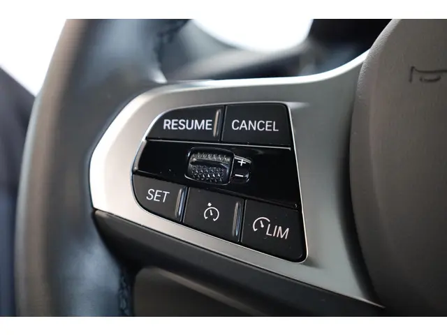 BMW 2 Serie Gran Coupé 220i 2024 Benzine 24