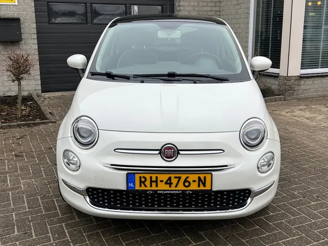 Fiat 500 1.2 Lounge *Airco*PDC*Scherm* 2017 Benzine 2