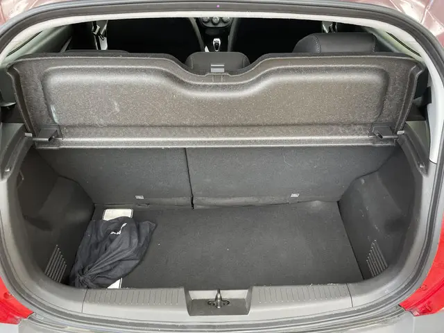 Opel KARL 1.0 Rocks Online Edition 2019 Benzine 31