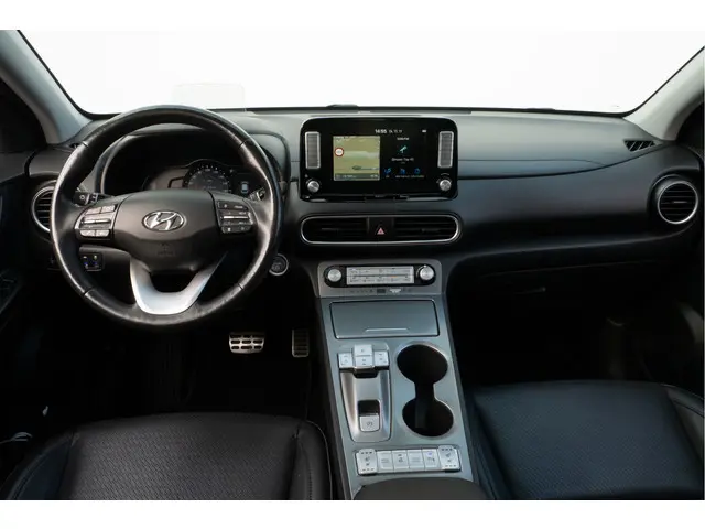 Hyundai Kona EV Premium 64 kWh SOH 93% 2019 Elektrisch 17