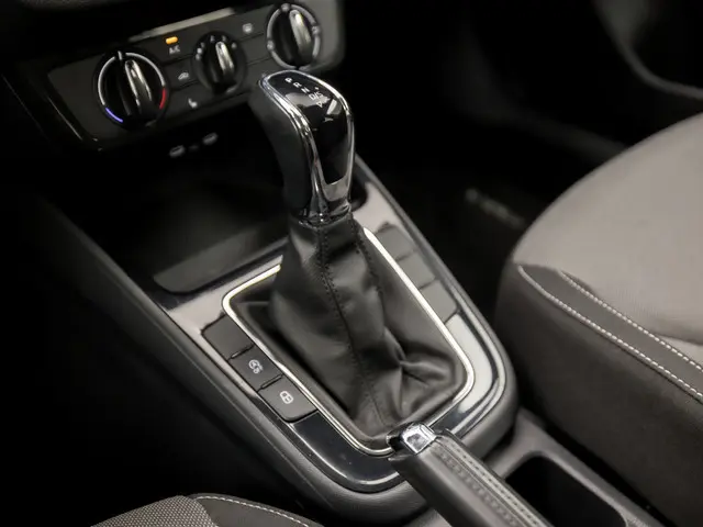 Škoda Fabia 1.0 TSI Sport 2022 Benzine 11