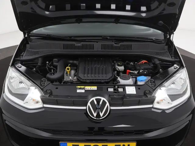 Volkswagen up! 1.0 2023 Benzine 23