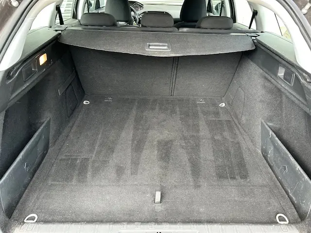 Peugeot 308 SW 1.2 PT Blue Lease 2015 Benzine 25