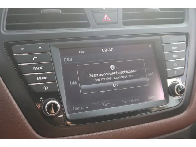 Hyundai i20 1.0 T-GDI Comfort 2018 Benzine 22