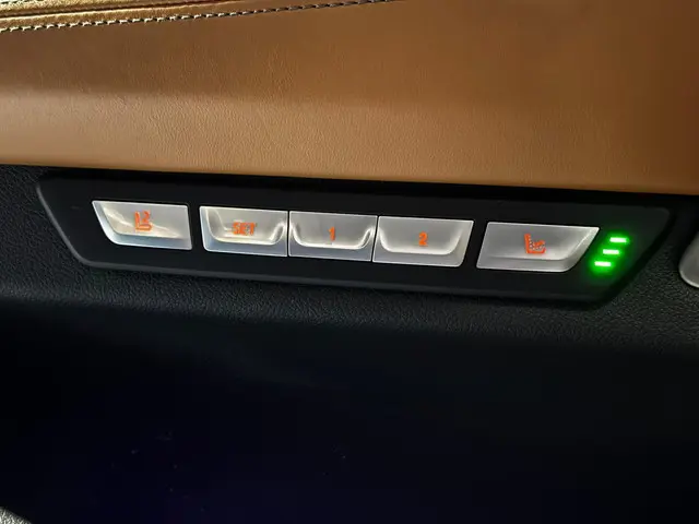 BMW 7 Serie 750i xDrive 2017 Benzine 30