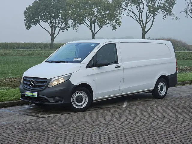 Mercedes-Benz Vito 114 2018 Diesel 2