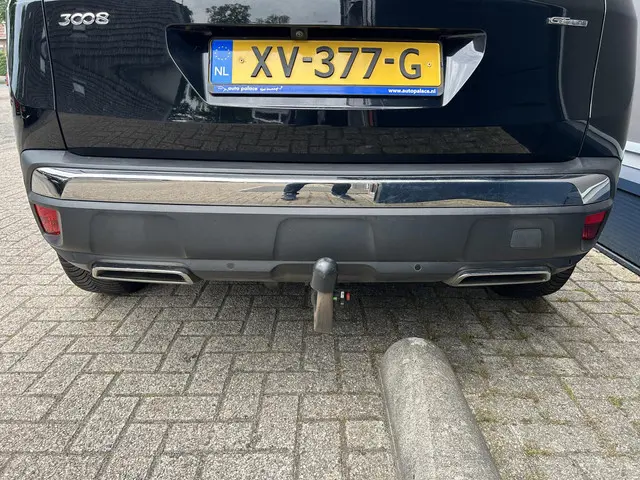 Peugeot 3008 1.2 Turbo 130 PK GT Line 2019 Benzine 34
